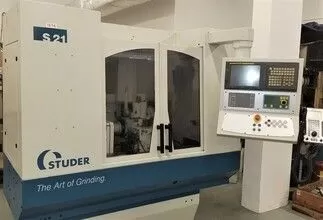 Studer S21 CNC universal cylindrical grinder exterior view